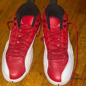 Air Jordan Retro 12s - "Gym Red" size 9